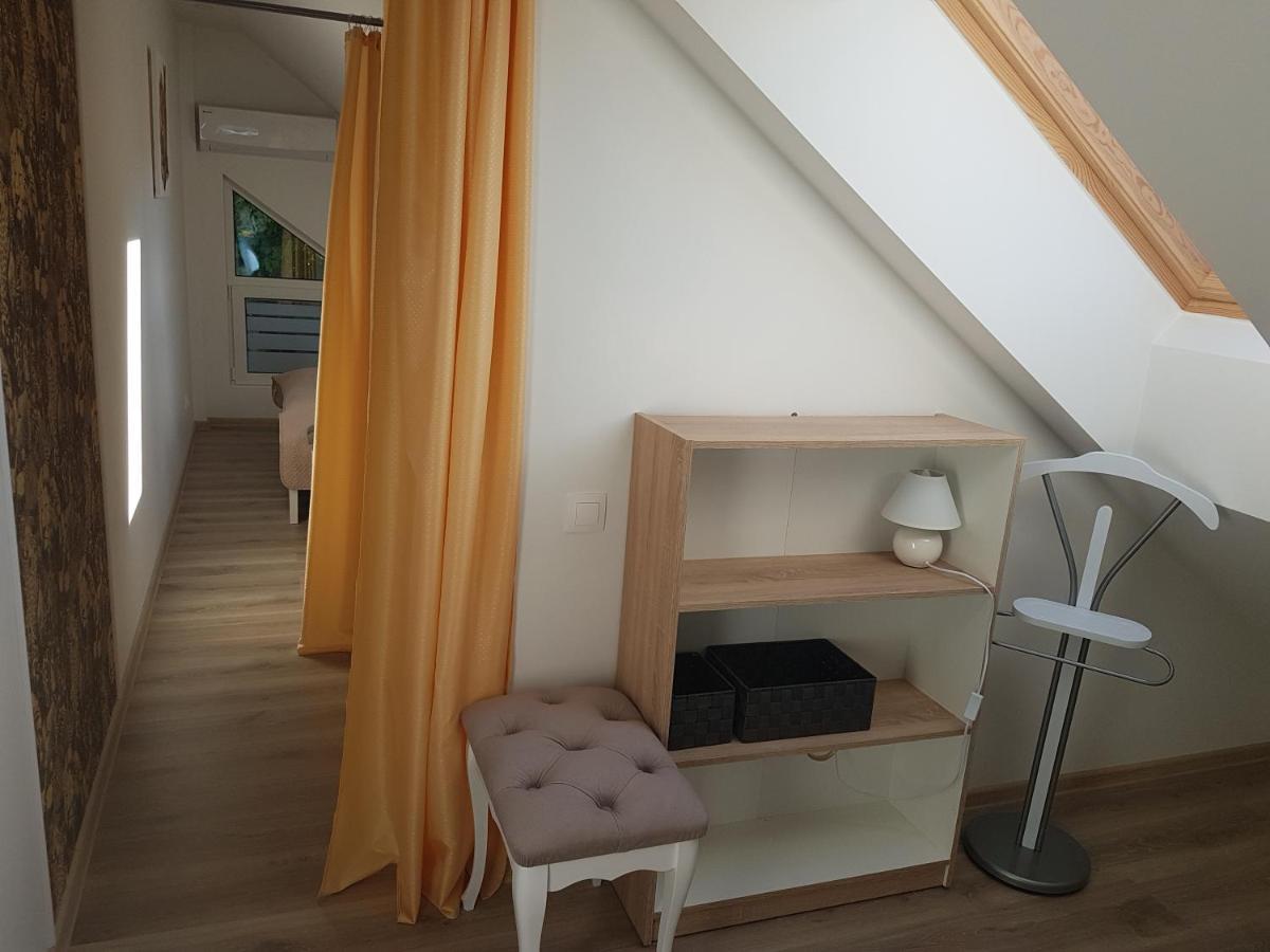 Liuto Apartamentai Juodkrantė Exterior foto