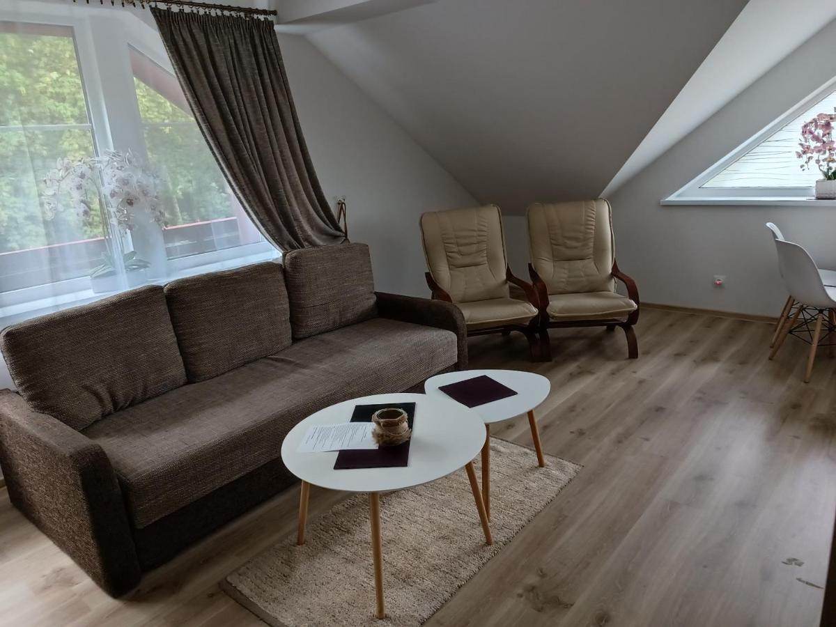 Liuto Apartamentai Juodkrantė Exterior foto